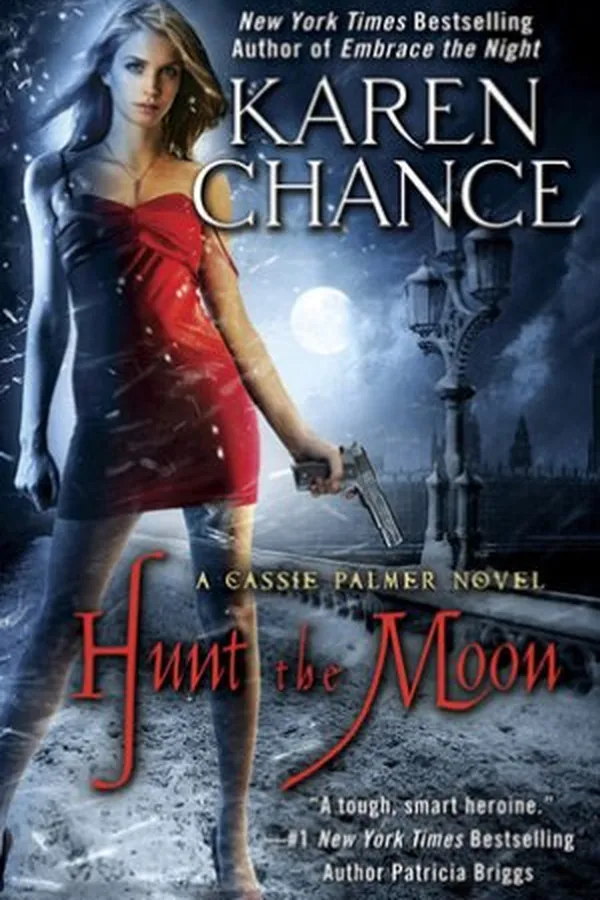 Capa de Hunt the Moon