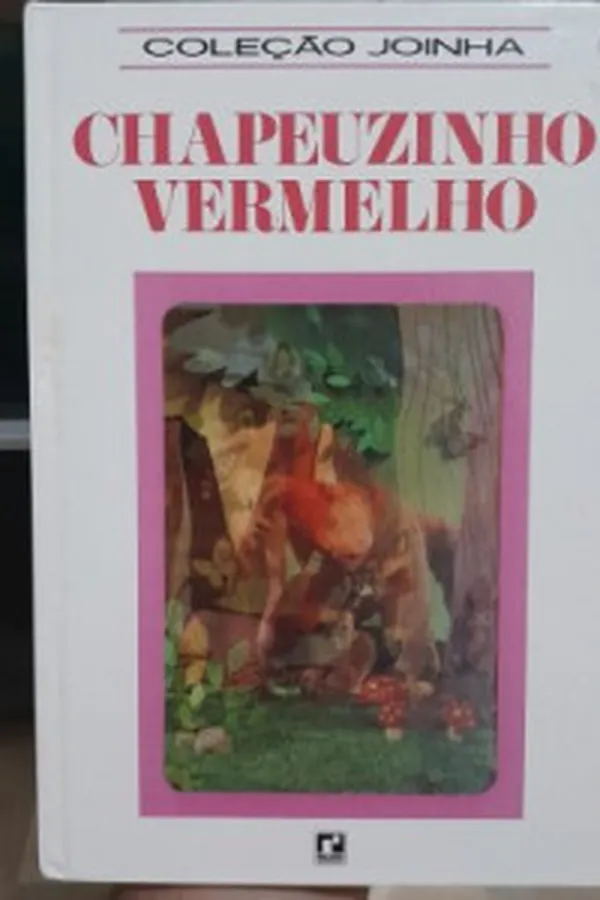 Capa de Chapeuzinho Vermelho