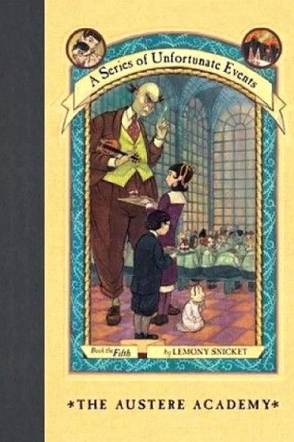 Capa de The Austere Academy