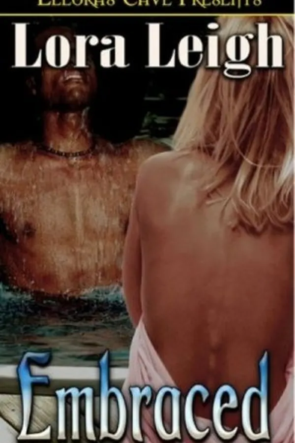 Capa de Embraced