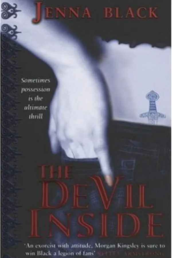 Capa de The Devil Inside