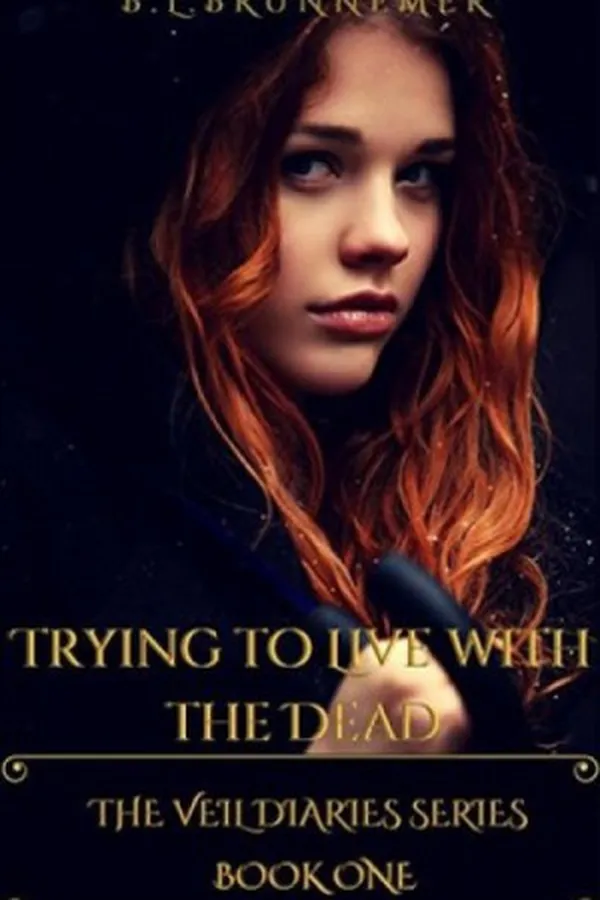 Capa de Trying To Live With The Dead