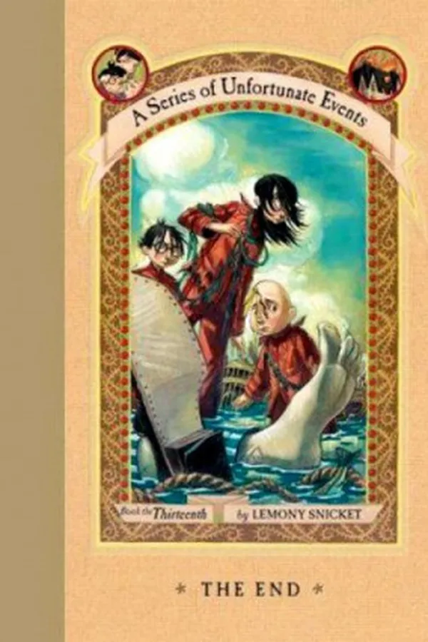 Capa de The End