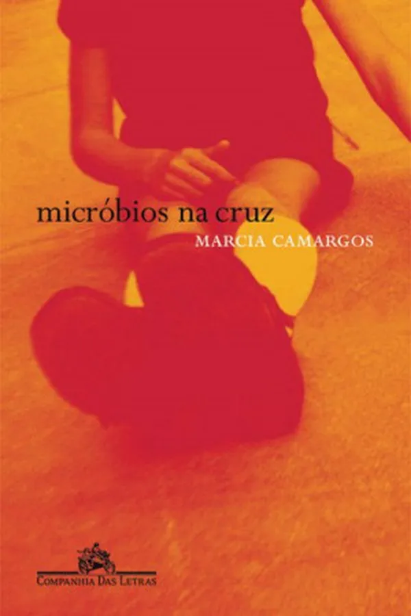 Capa de Micróbios na cruz