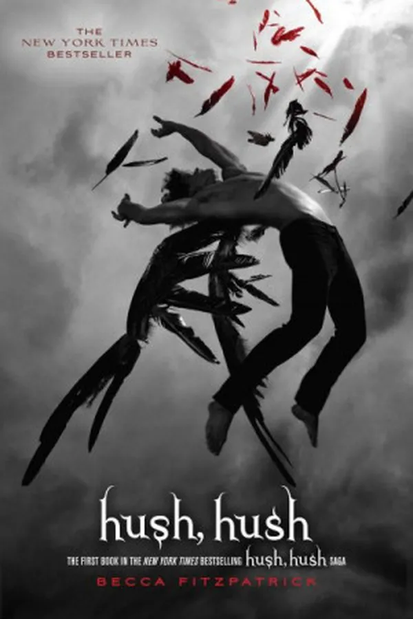 Capa de Hush Hush