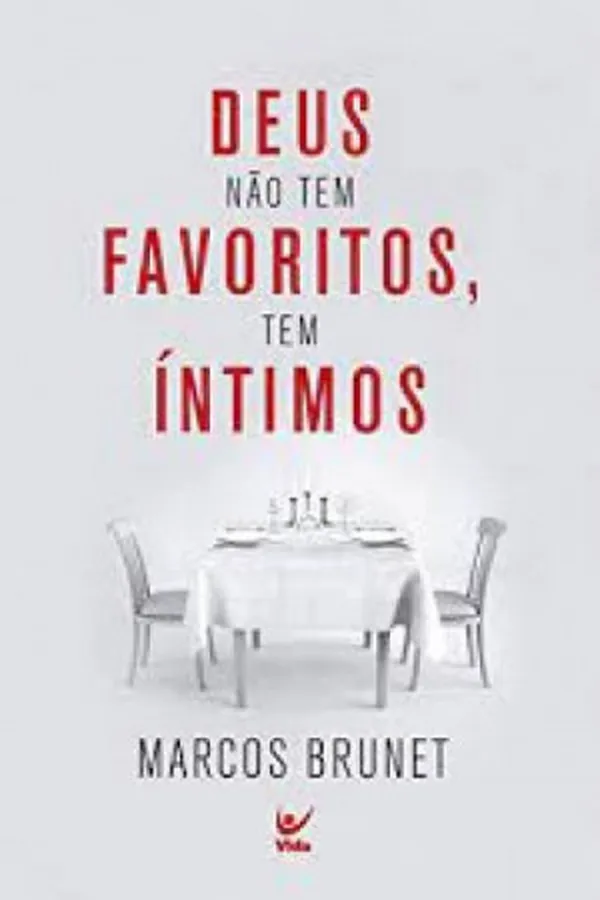 Capa de Deus não tem favoritos, tem íntimos
