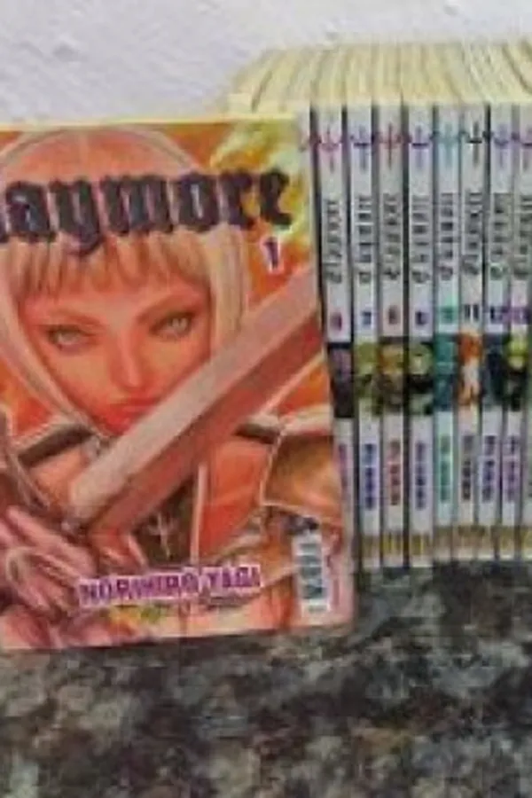 Capa de Claymore