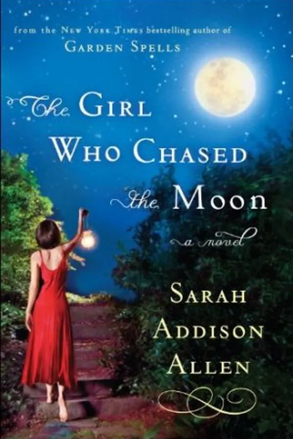 Capa de The girl who chased the moon